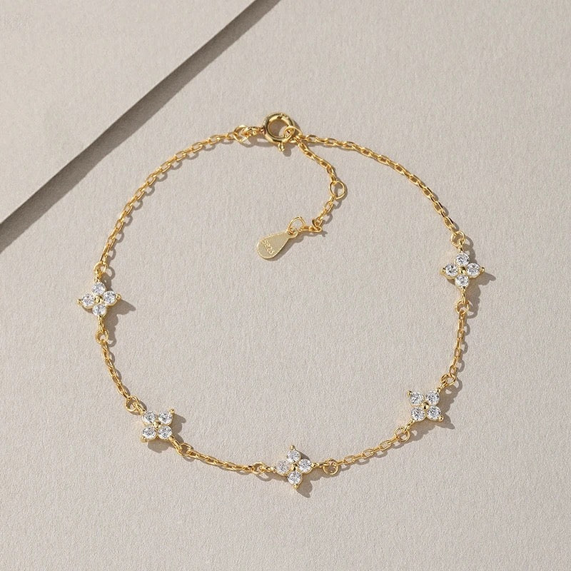 Nisha Bracelet S925 Gold Plated